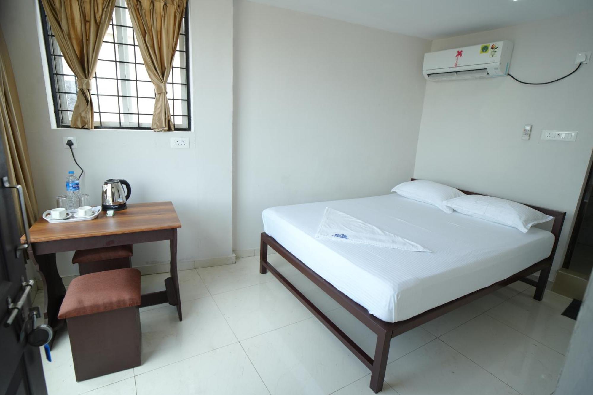 Port View Residency Pvr Hotel Nedumbassery Kültér fotó