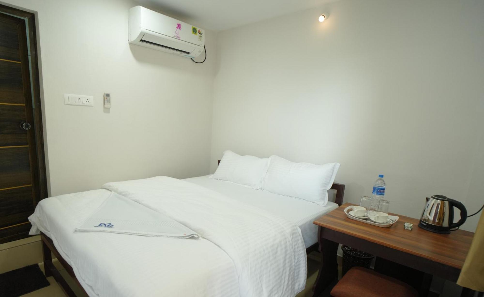 Port View Residency Pvr Hotel Nedumbassery Kültér fotó